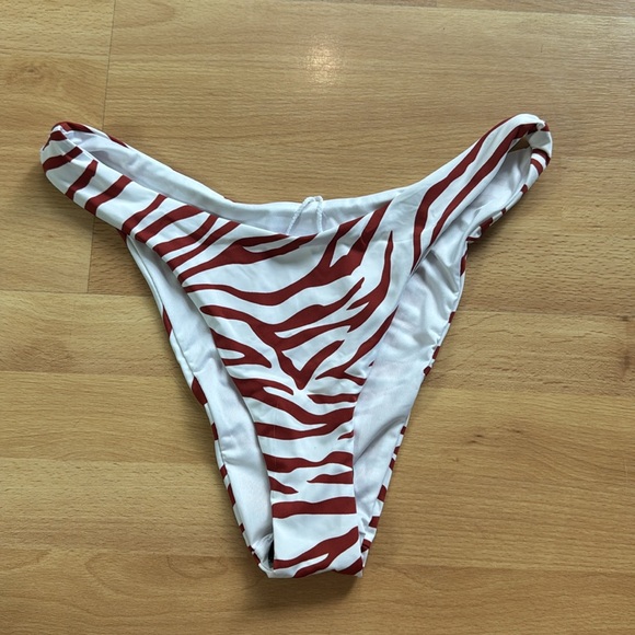 Envya Zebra Print Bikini NWT - Picture 5 of 6